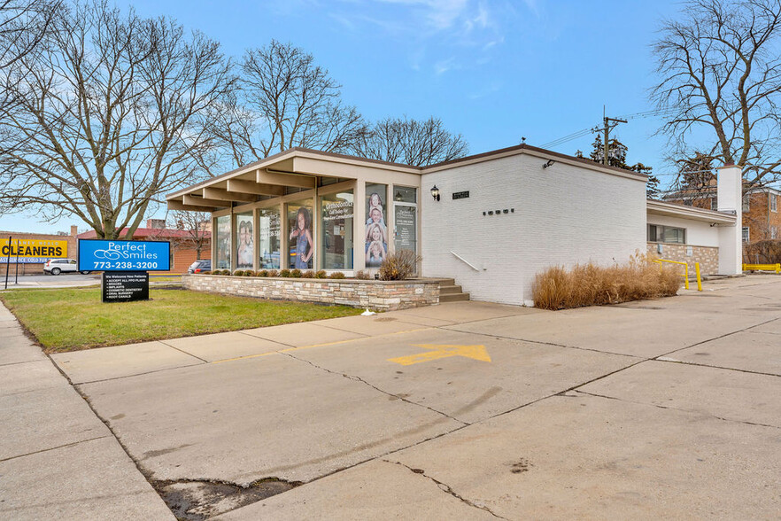 10601 S Western Ave, Chicago, IL for sale - Primary Photo - Image 1 of 1