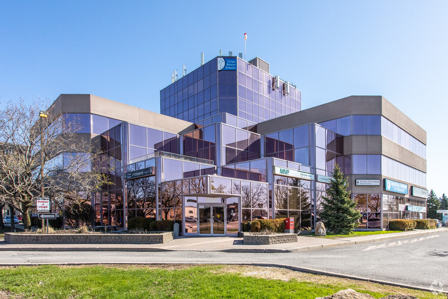 160 Boul De L'hôpital, Gatineau, QC for lease - Primary Photo - Image 1 of 2