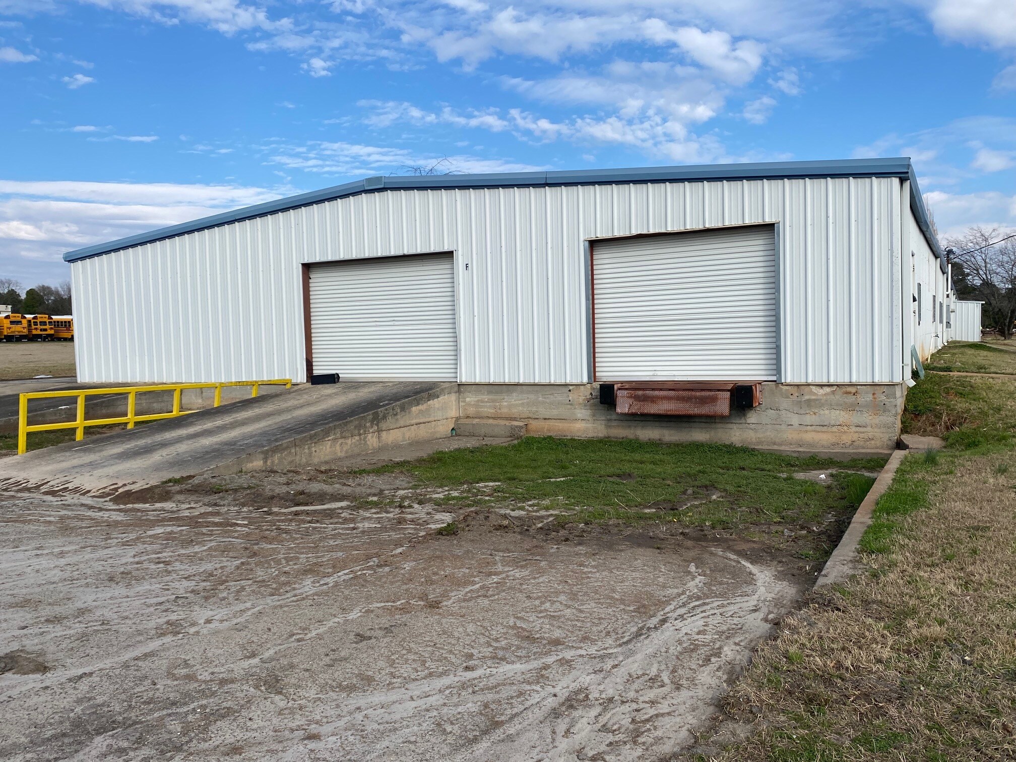 103 Industrial Park Dr, Perry, GA for lease Building Photo- Image 1 of 10