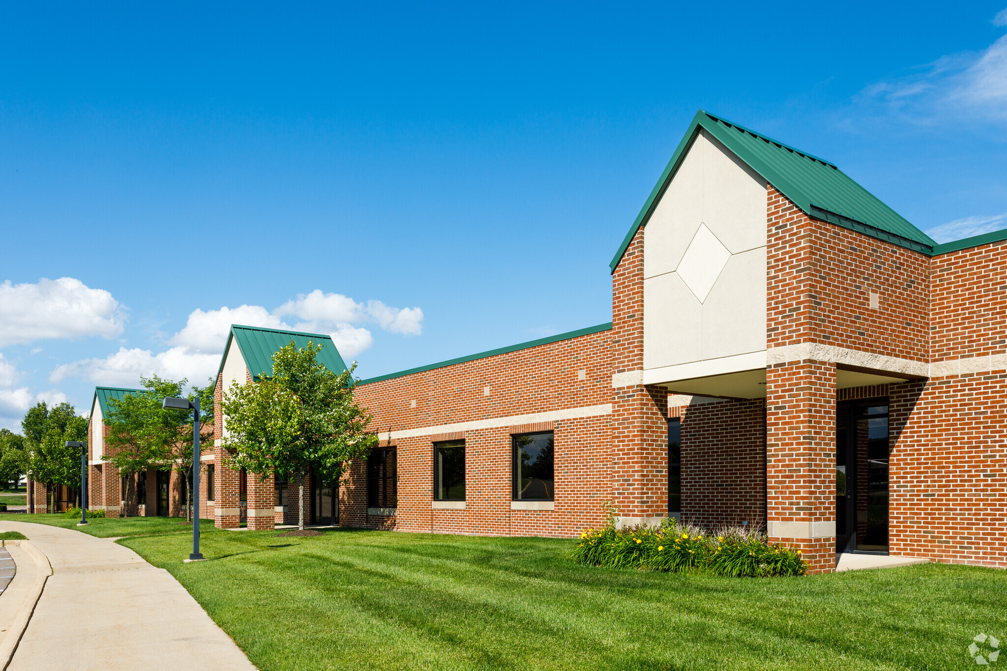 3754 Ranchero Dr, Ann Arbor, MI for lease Building Photo- Image 1 of 36