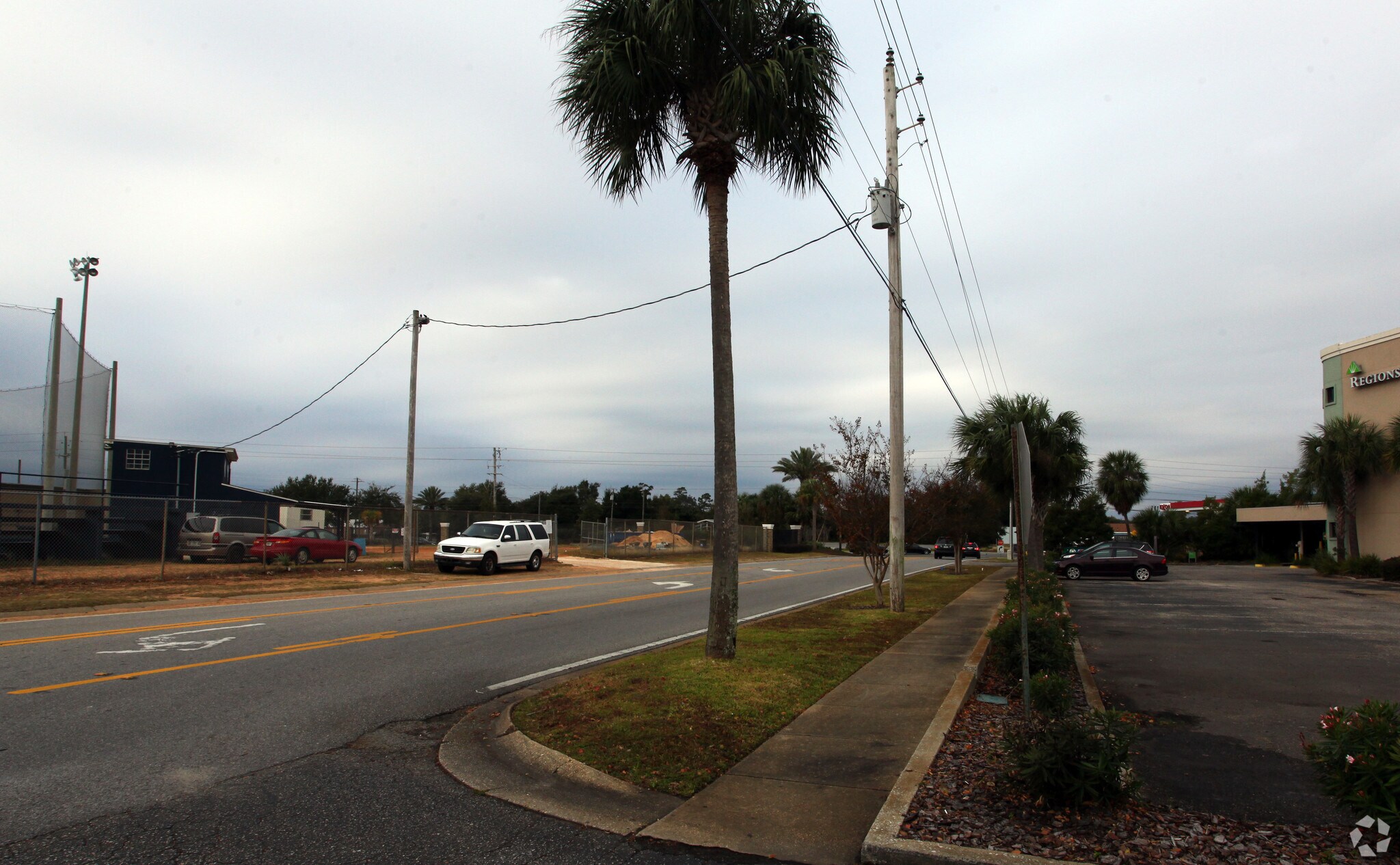 300 Gulf Breeze Pky, Gulf Breeze, FL for sale Primary Photo- Image 1 of 1