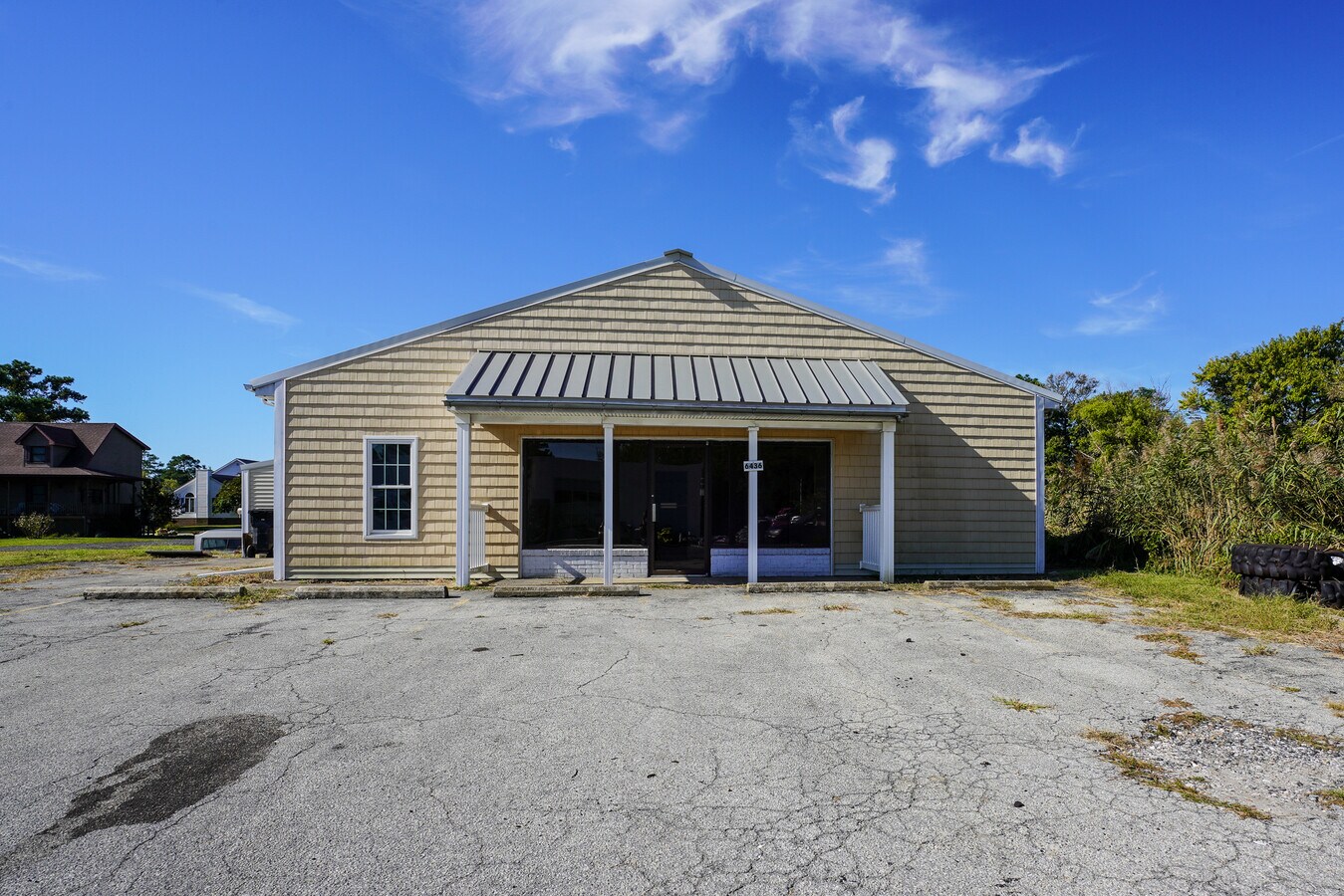 6436 Church St Chincoteague Island Va 23336 Loopnet Com