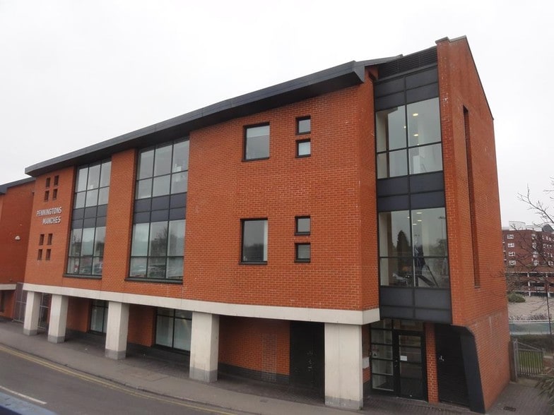 2 Walnut Tree Close, Guildford for lease - Building Photo - Image 3 of 6