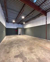 400 N Bowen Rd, Arlington, TX for lease Building Photo- Image 2 of 3