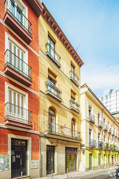 in Madrid, Madrid for sale - Primary Photo - Image 1 of 1