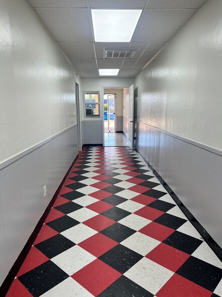 12331 Murphy Rd, Stafford, TX for lease - Interior Photo - Image 2 of 8