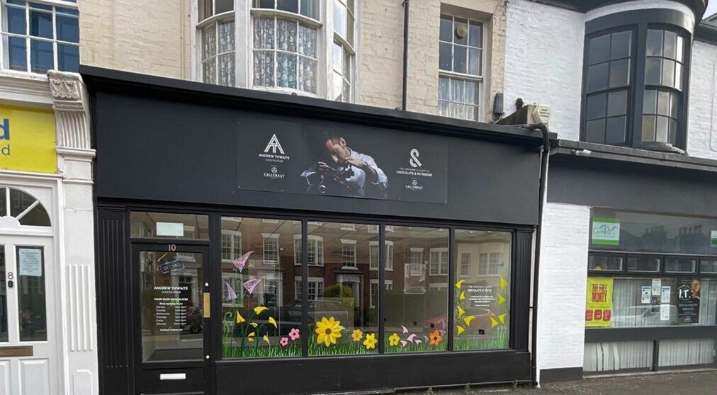 10 Falsgrave Rd, Scarborough for lease Building Photo- Image 1 of 2