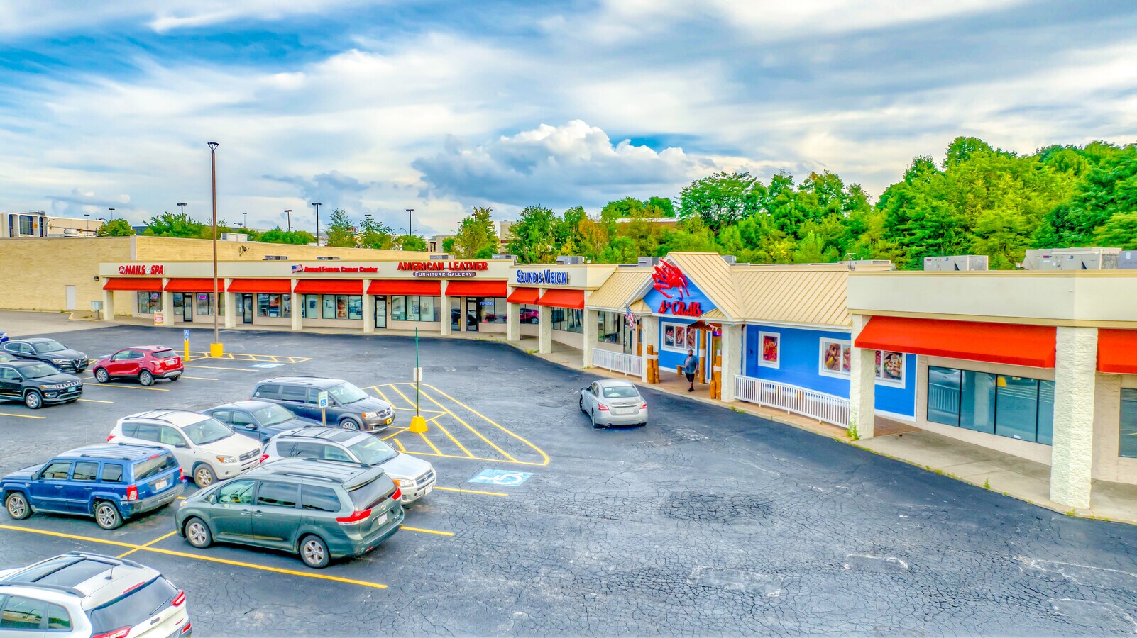 690774 Howe Ave, Cuyahoga Falls, OH 44221