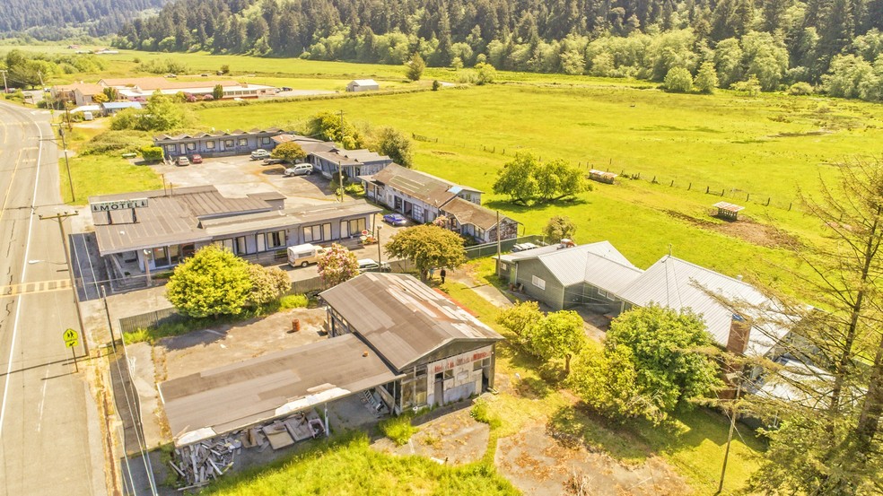 120784 Hwy 101, Orick, CA for sale - Primary Photo - Image 1 of 1