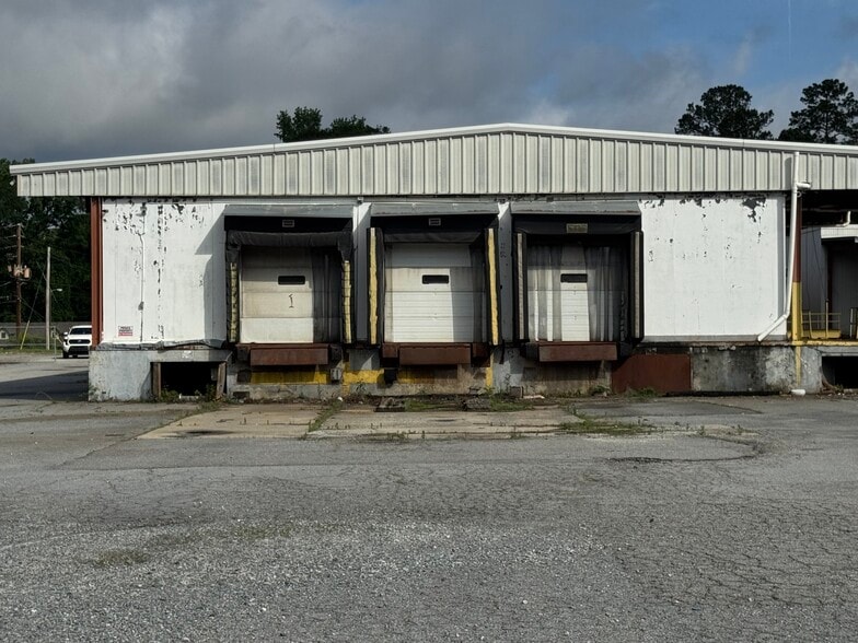 2255 Gray Hwy, Macon-Bibb, GA for sale - Building Photo - Image 3 of 10