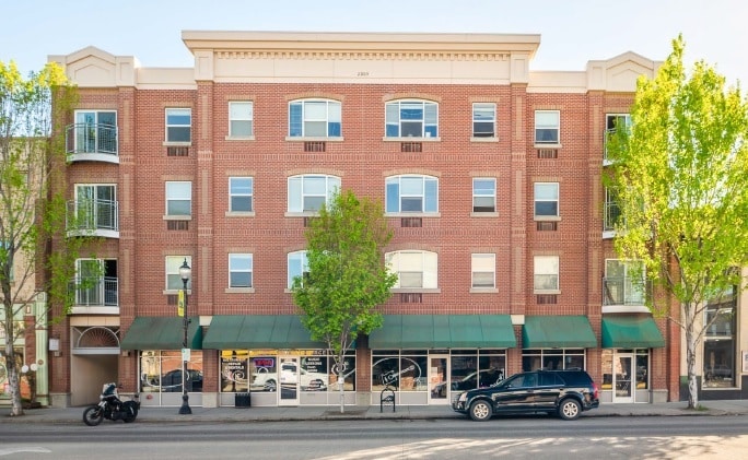 1206 Adams Ave, La Grande, OR for lease Primary Photo- Image 1 of 2