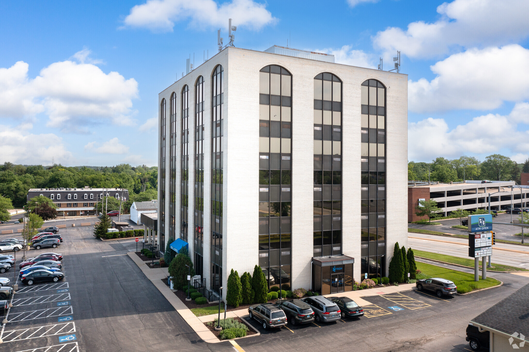 1111 S Alpine Rd, Rockford, IL for sale Primary Photo- Image 1 of 13