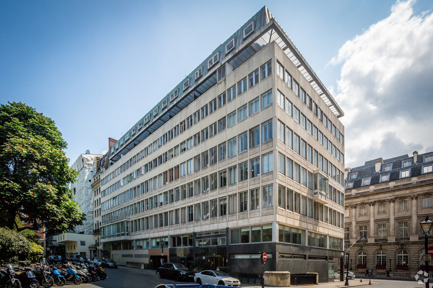 22A St James's Sq, London, SW1Y 4JH | LoopNet