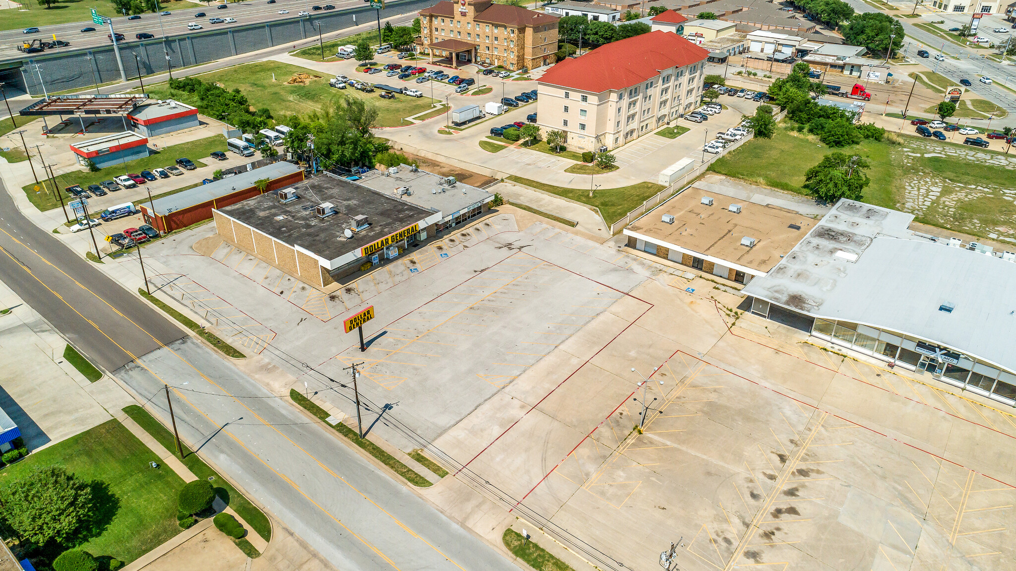 125 S Ector Dr, Euless, TX for sale Building Photo- Image 1 of 1