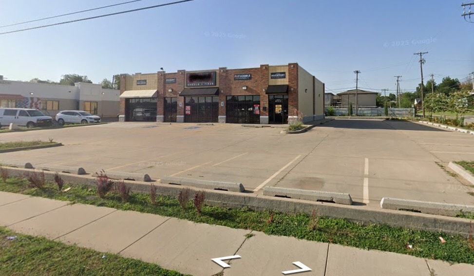 2340 NW 23rd St, Oklahoma City, OK for sale - Building Photo - Image 3 of 5