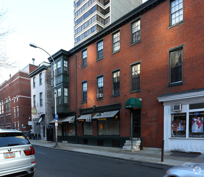 233 S 20th St, Philadelphia, PA for lease - Primary Photo - Image 1 of 7