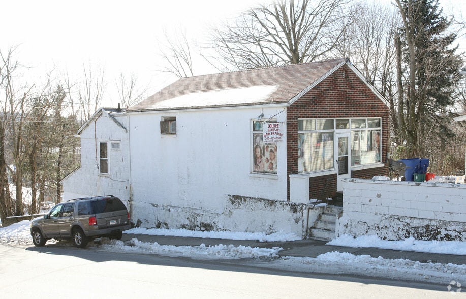 246 Wolcott St, Waterbury, CT for sale - Primary Photo - Image 1 of 2