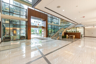 8750 NW 36th St, Doral, FL for lease Lobby- Image 2 of 16