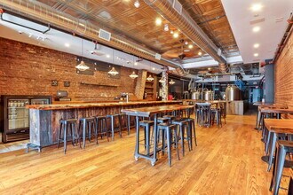 132 Main St Unit 1st Fl