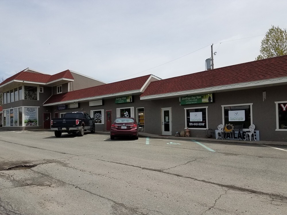 906 Route 940, Pocono Lake, PA for sale Building Photo- Image 1 of 1