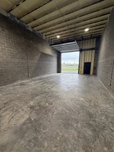 6935 Big Lake Rd, Lake Charles, LA for lease Interior Photo- Image 2 of 2