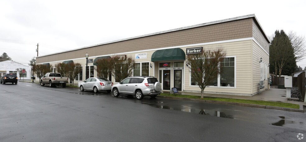 52490 SE 2nd St, Scappoose, OR for sale - Primary Photo - Image 1 of 1