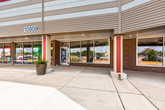 10855 University Ave NE, Blaine, MN for lease Building Photo- Image 1 of 6