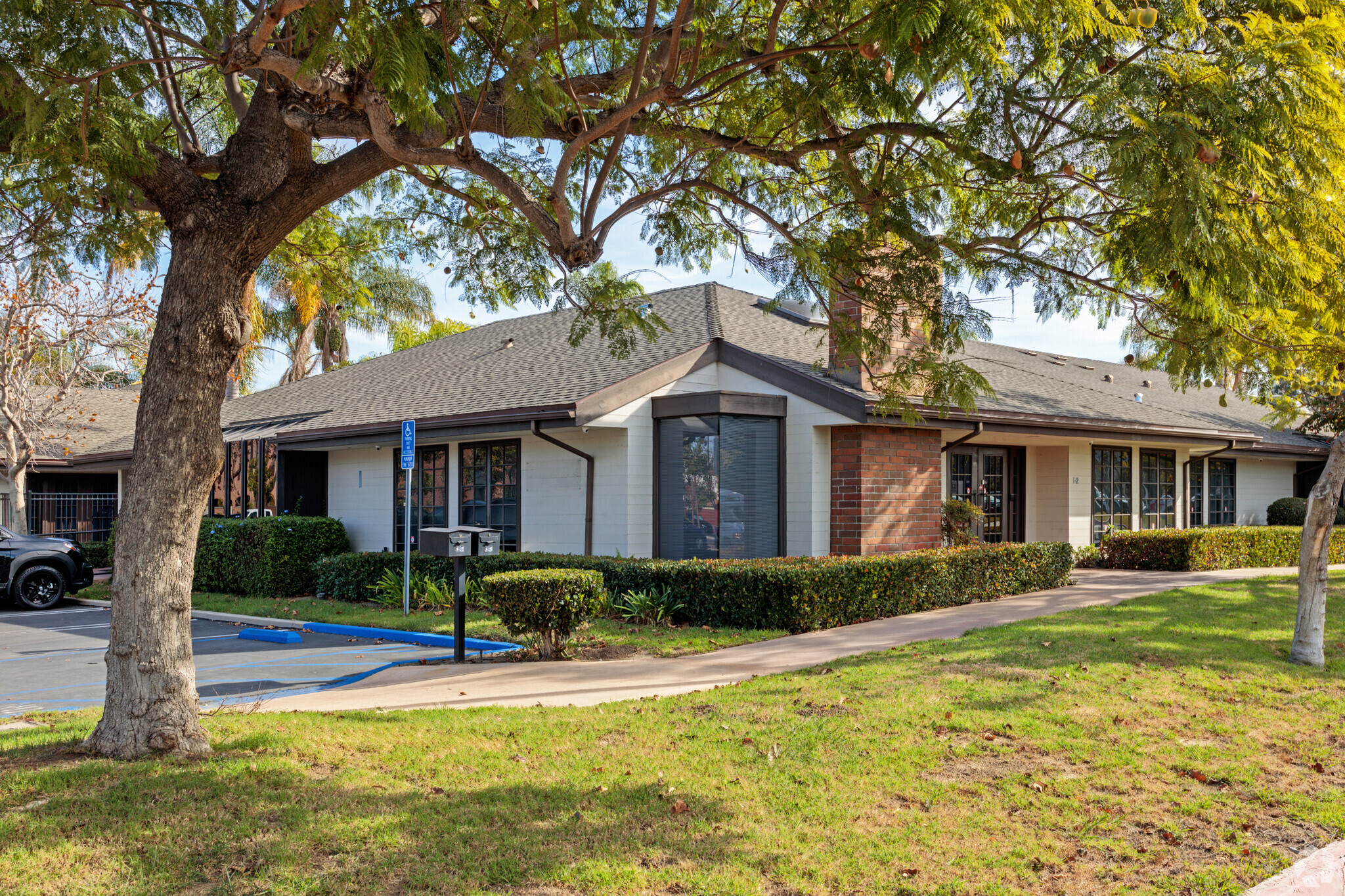 3151 Airway Ave, Costa Mesa, CA for sale Primary Photo- Image 1 of 1