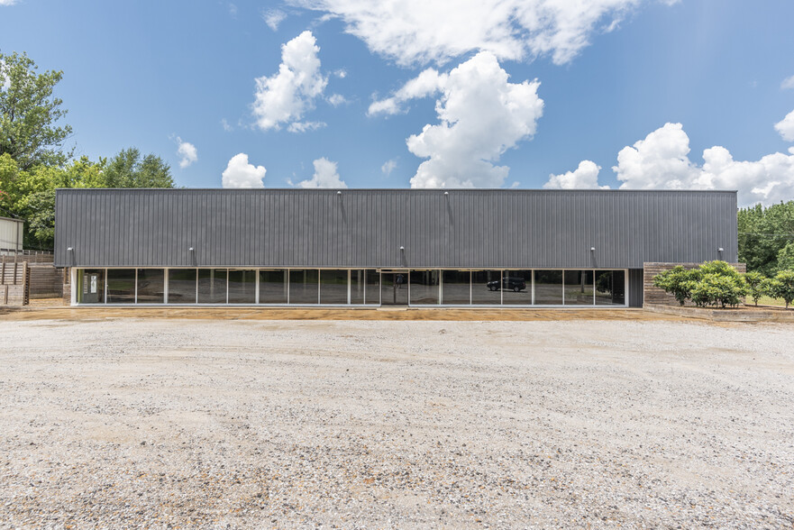 1091 Stark Rd, Starkville, MS for sale - Building Photo - Image 1 of 18