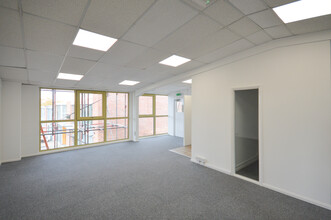 Ballmoor, Buckingham for lease Interior Photo- Image 2 of 2