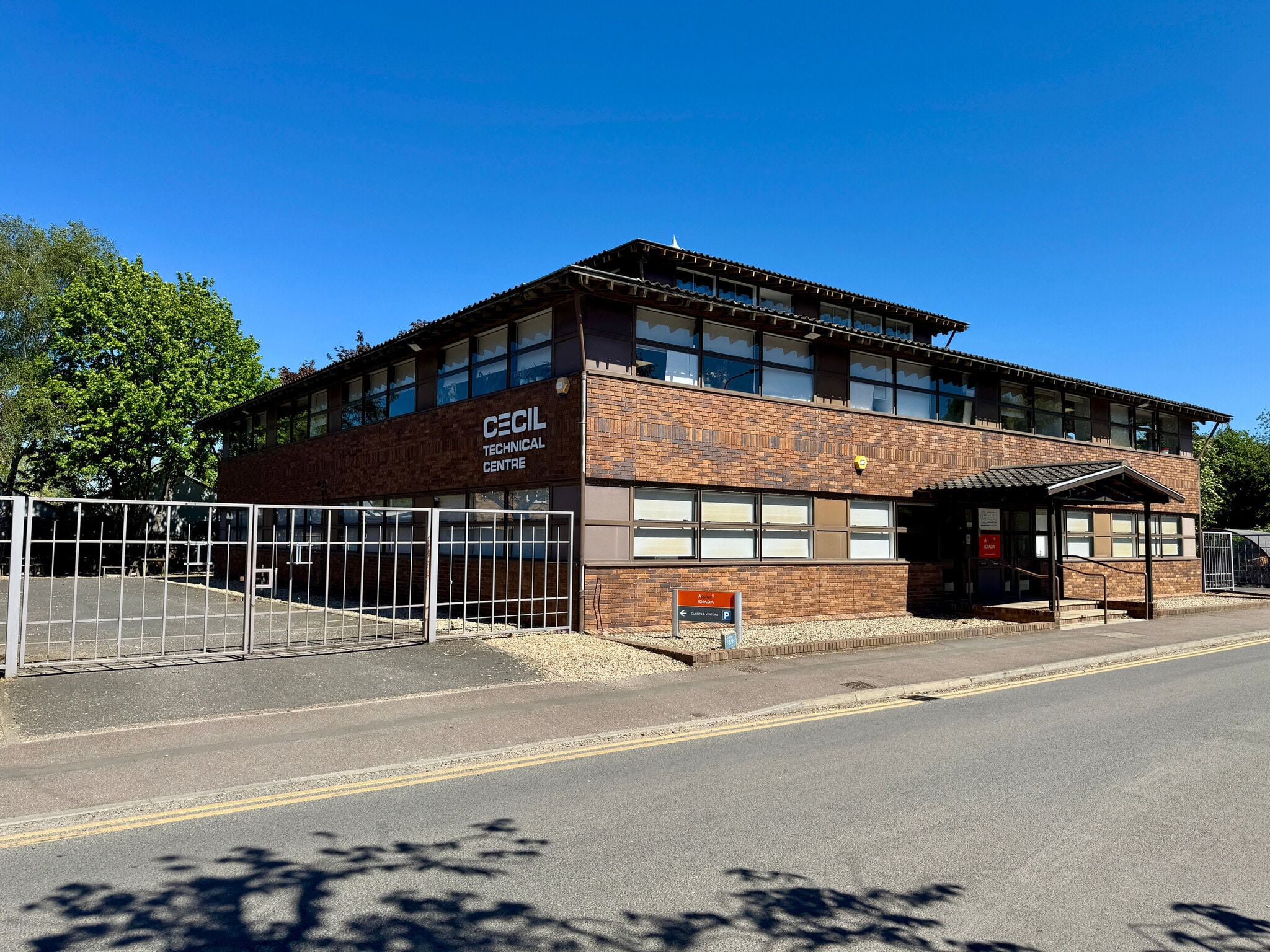139 Cambridge Rd, Milton for lease Building Photo- Image 1 of 2