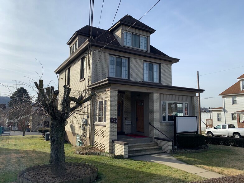 4400 Walnut St, Mckeesport, PA for sale - Building Photo - Image 1 of 1