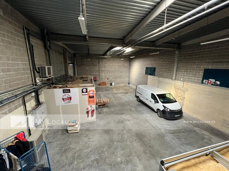 Flex in Argenteuil for sale - Interior Photo - Image 1 of 6