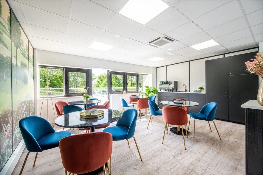 8 Boulevard Albert Einstein, Nantes for lease - Building Photo - Image 3 of 17