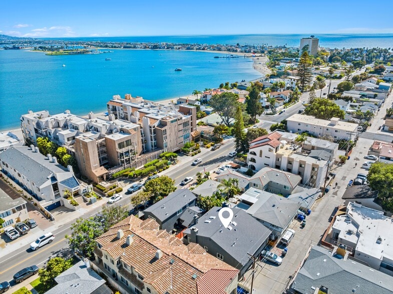 1152 Pacific Beach Dr, San Diego, CA for sale - Building Photo - Image 1 of 9