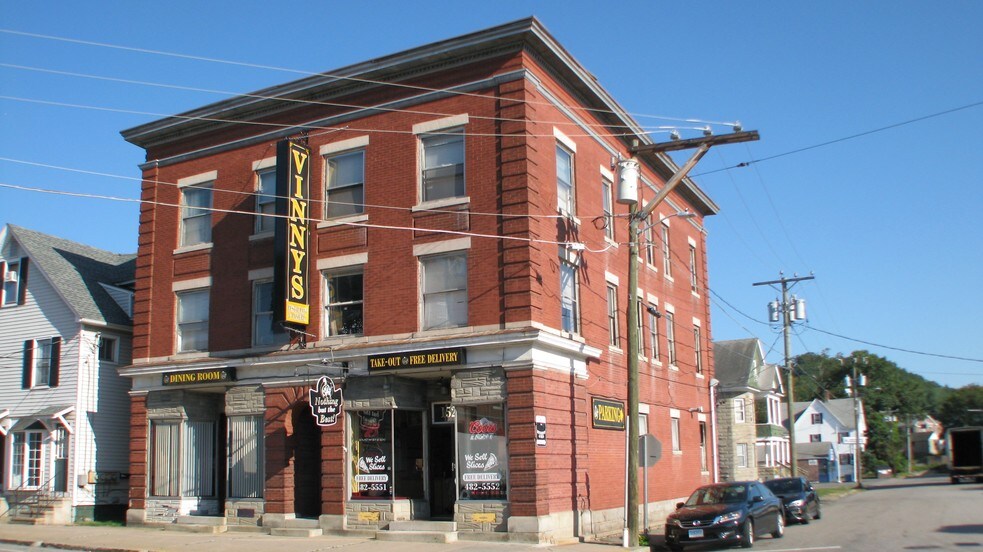 152 E Main St, Torrington, CT, 06790 Storefront Retail/Residential