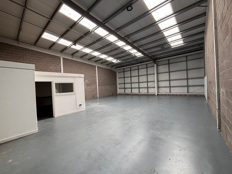 Cubitt Ct, Bellshill for lease - Building Photo - Image 1 of 5