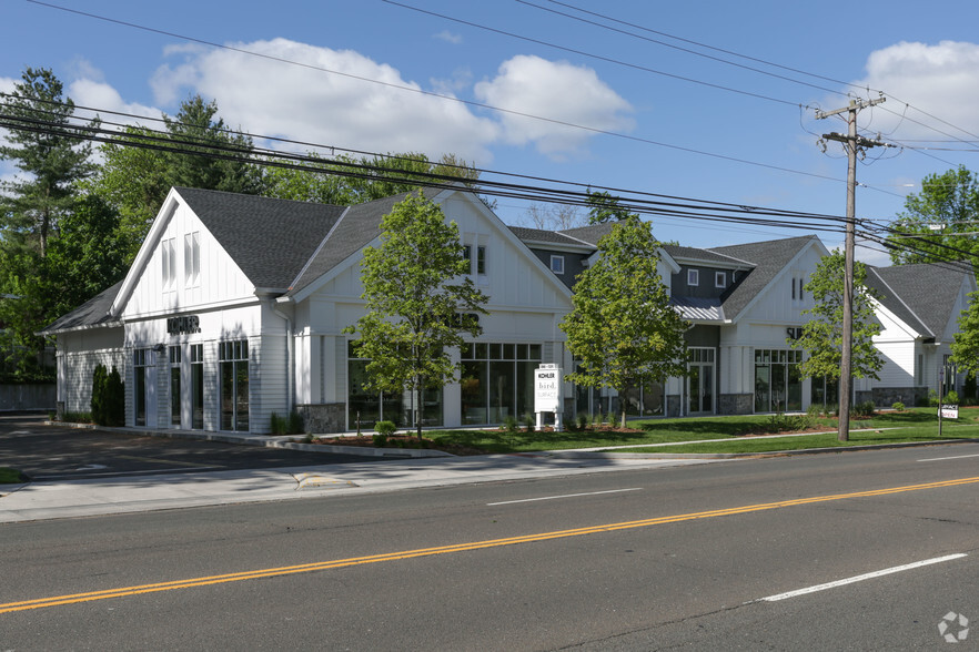 1300 Post Rd E, Westport, CT for lease - Primary Photo - Image 1 of 3