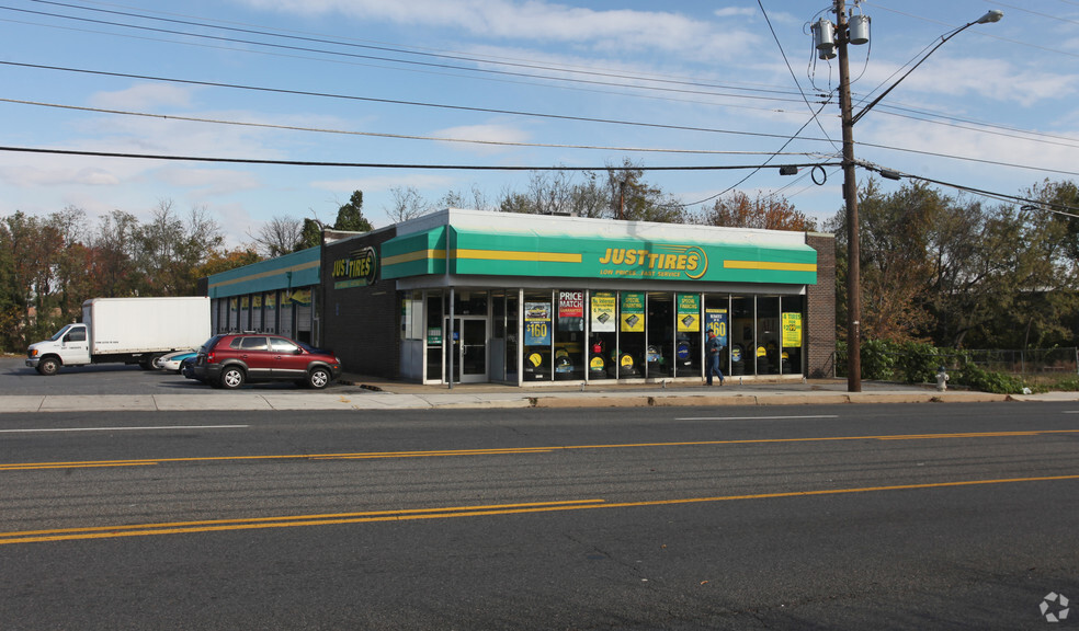 7100 Marlboro Pike, District Heights, MD for sale - Primary Photo - Image 1 of 1