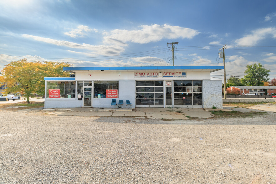 1005 N Main St, Royal Oak, MI for sale - Building Photo - Image 2 of 25