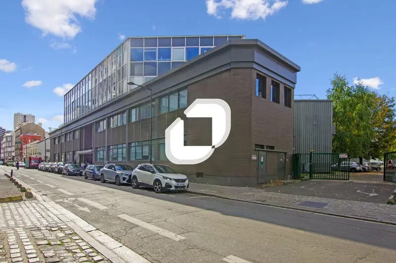 Office in Aubervilliers for lease - Building Photo - Image 1 of 14