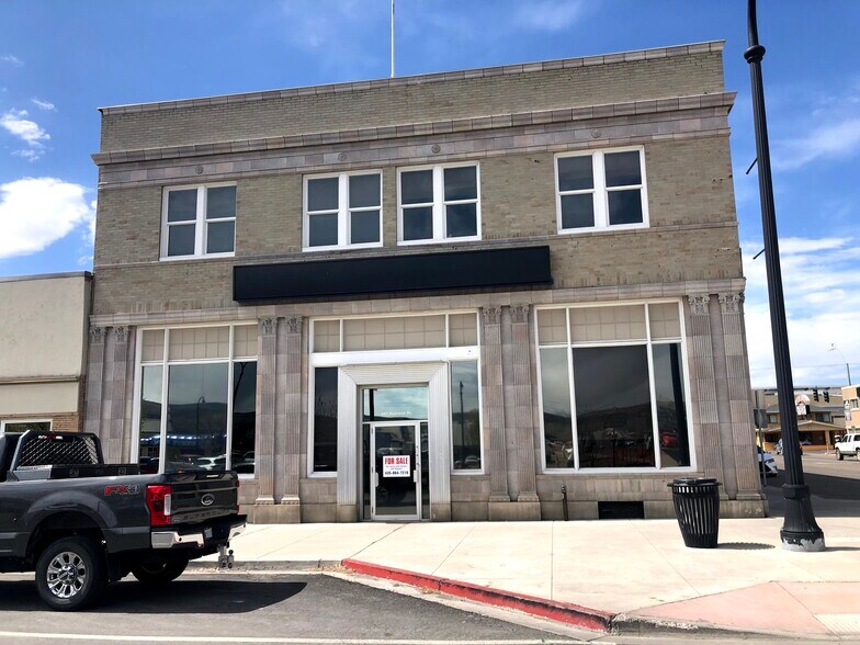487 Railroad St, Elko, NV for sale - Building Photo - Image 1 of 1