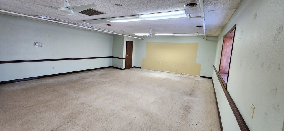 324 S Meridian Rd, Meridian, ID for lease - Building Photo - Image 3 of 11