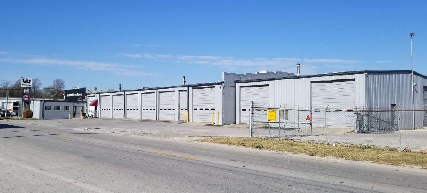 1845 E Blaine St, Springfield, MO for sale Primary Photo- Image 1 of 1