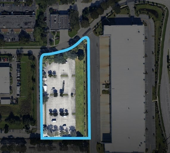 Northwest 24th Street, Margate, FL for sale Primary Photo- Image 1 of 4