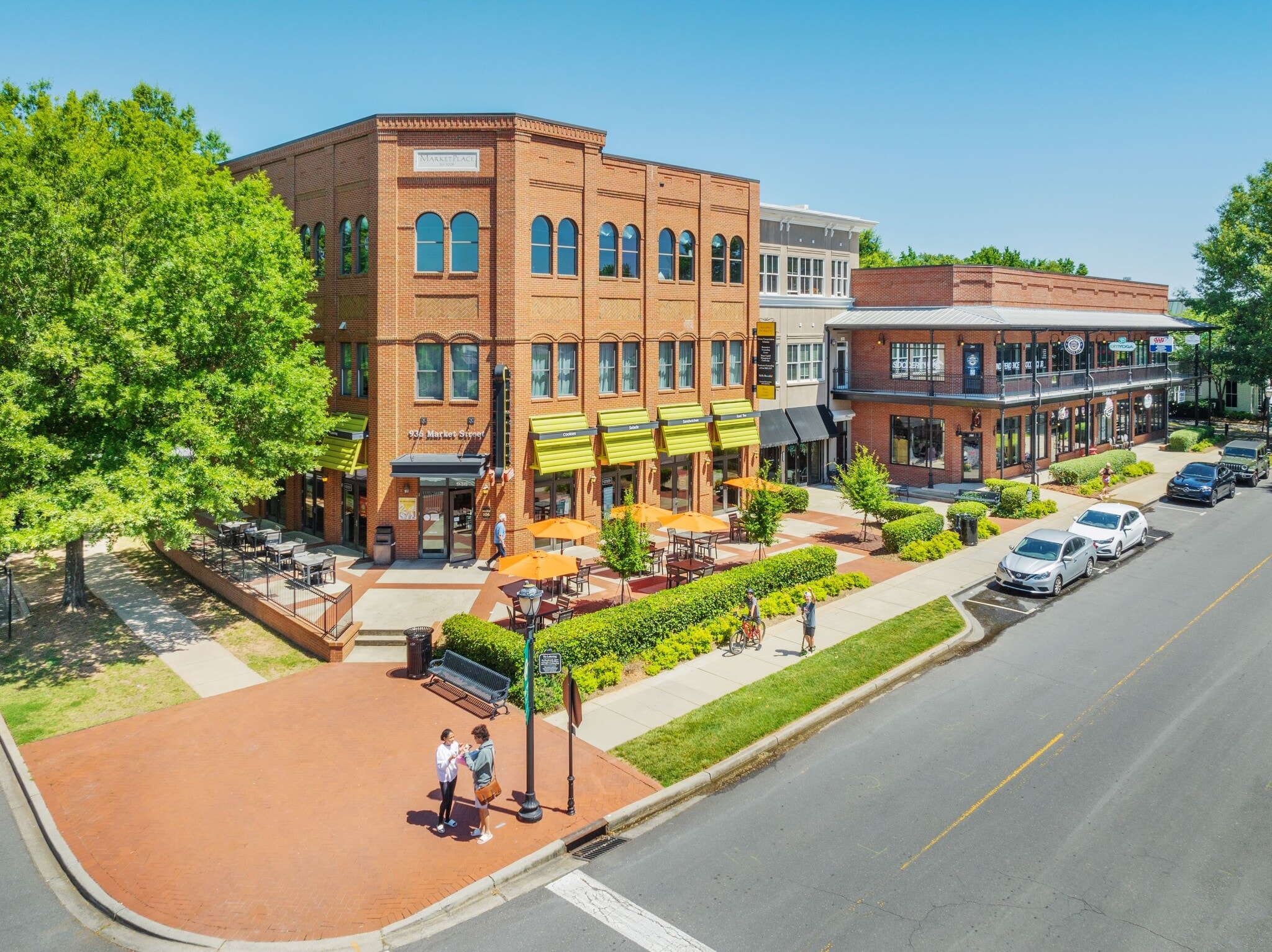 936 Market St, Fort Mill, SC for lease Primary Photo- Image 1 of 17