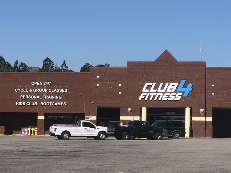 2502 Schillinger Rd S Mobile Al 36695 Retail Space For Lease