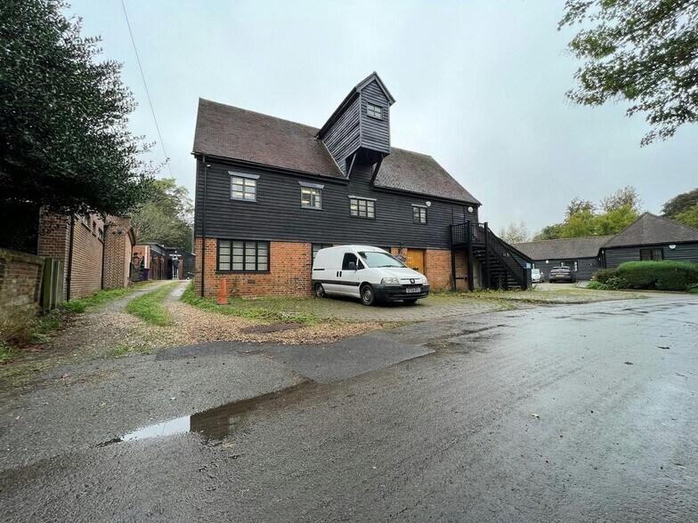 Fulling Mill Ln, Welwyn for sale - Building Photo - Image 1 of 1