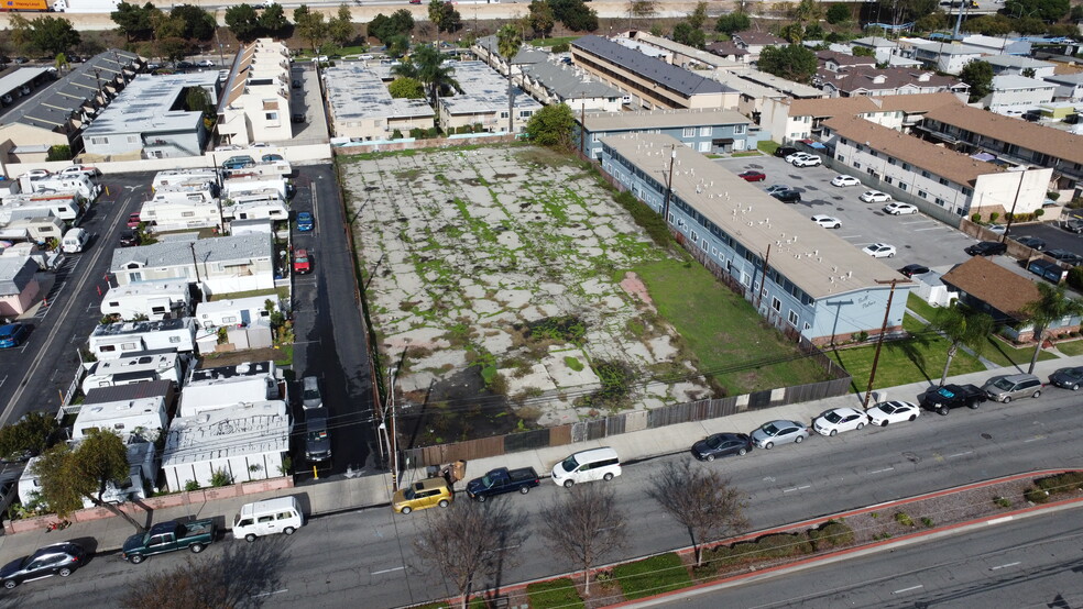 9253-9263 Artesia Blvd, Bellflower, CA for sale - Building Photo - Image 1 of 8
