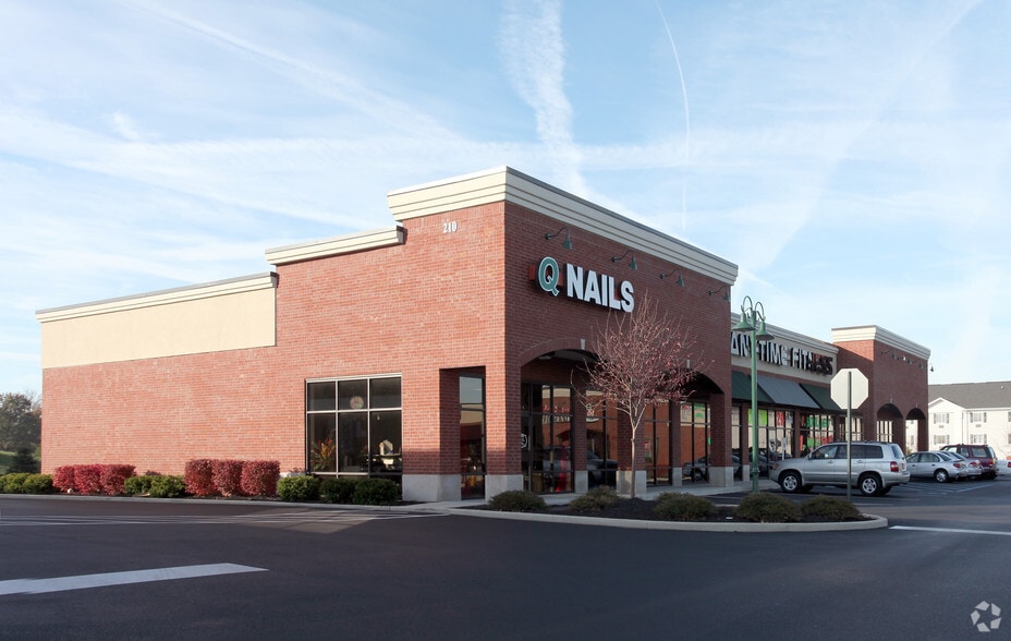 210 S Emerson Ave, Greenwood, IN for lease - Primary Photo - Image 1 of 25